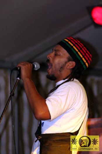 P.A.T. (Jam) with The Sharp Axe Bamd - Rock meets Reggae Festival, Frohburg 18. Juni 2005 (2).jpg